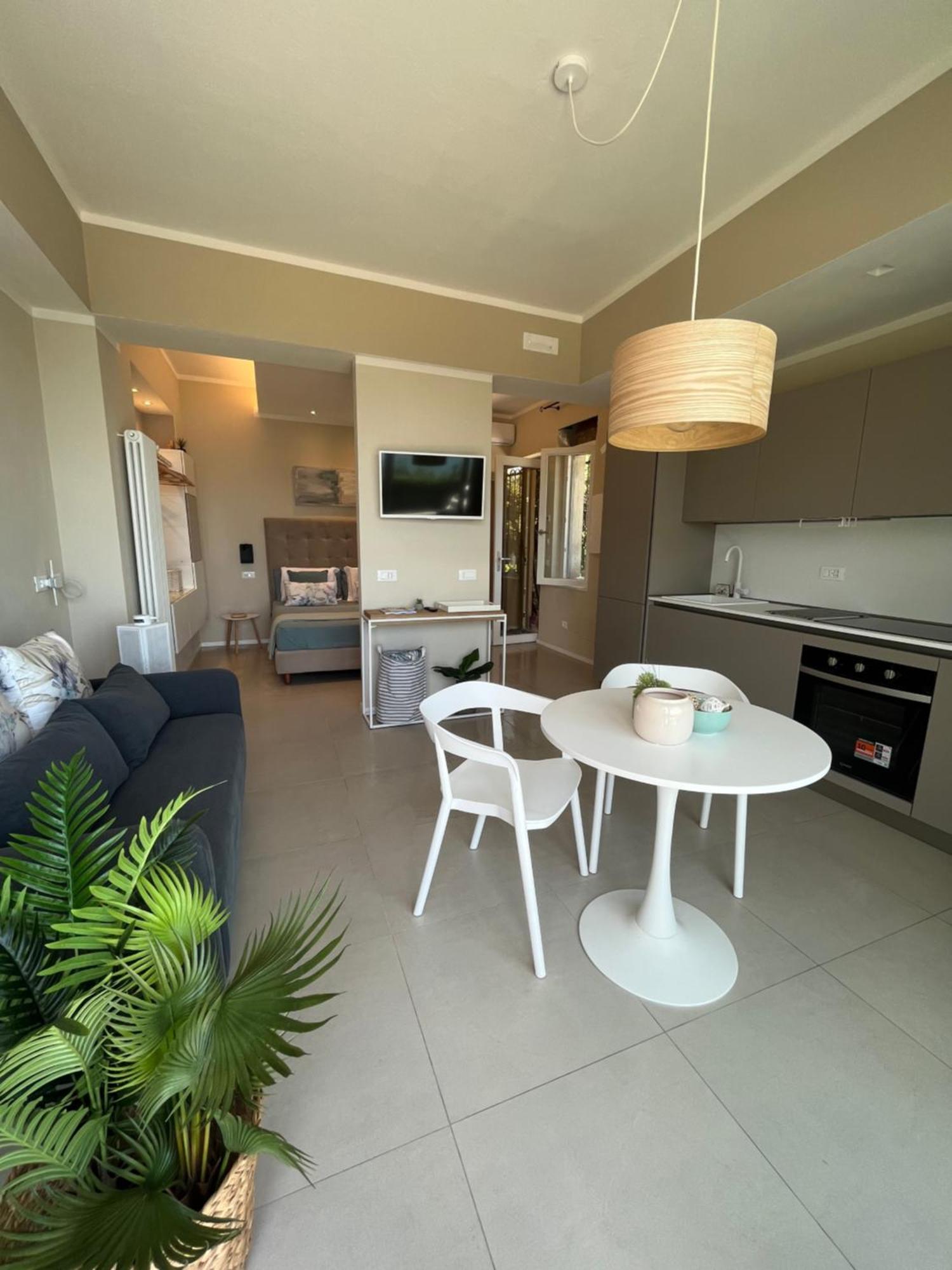 Il Mare Blu Apartment Леричи Екстериор снимка