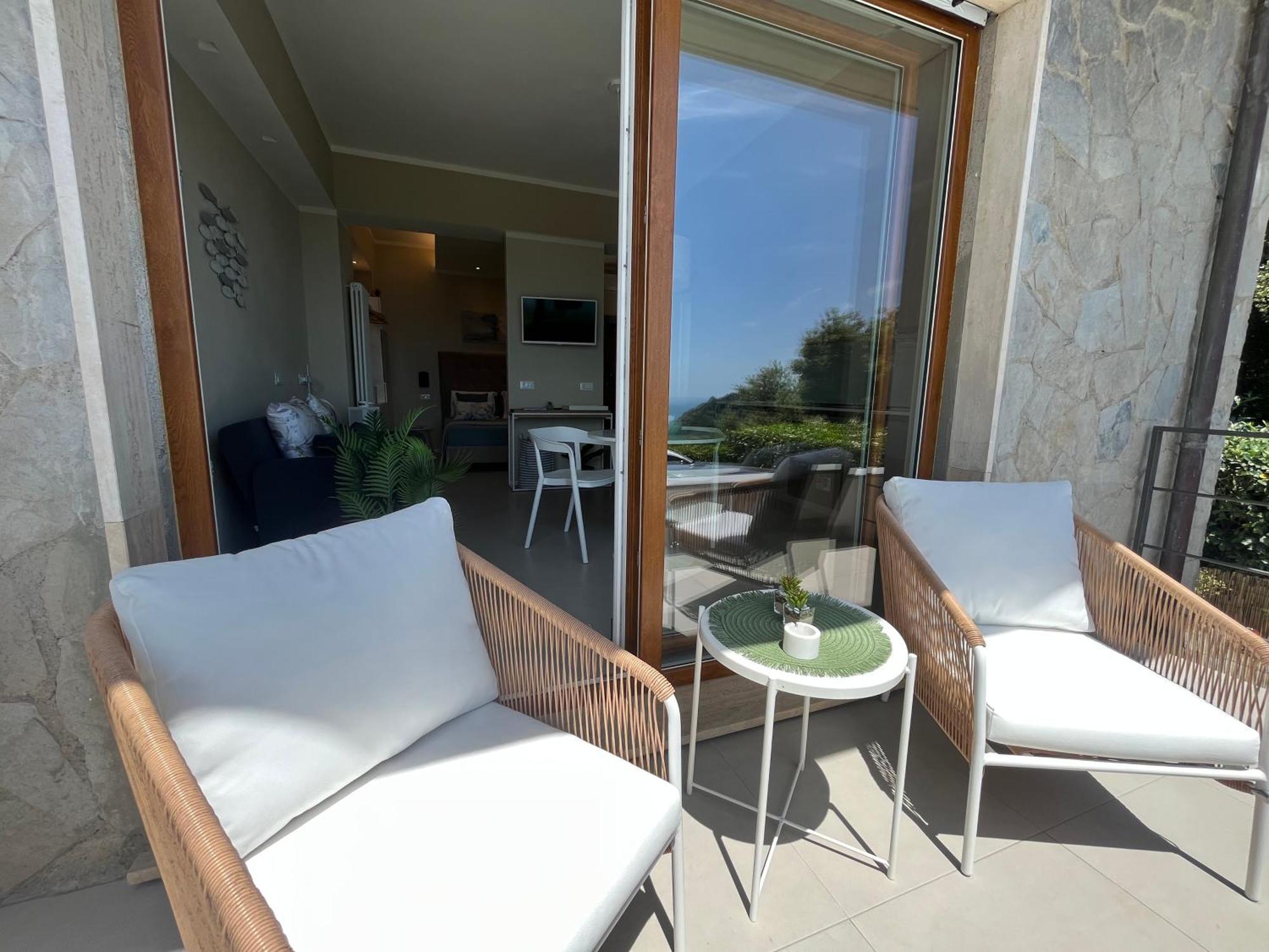 Il Mare Blu Apartment Леричи Екстериор снимка